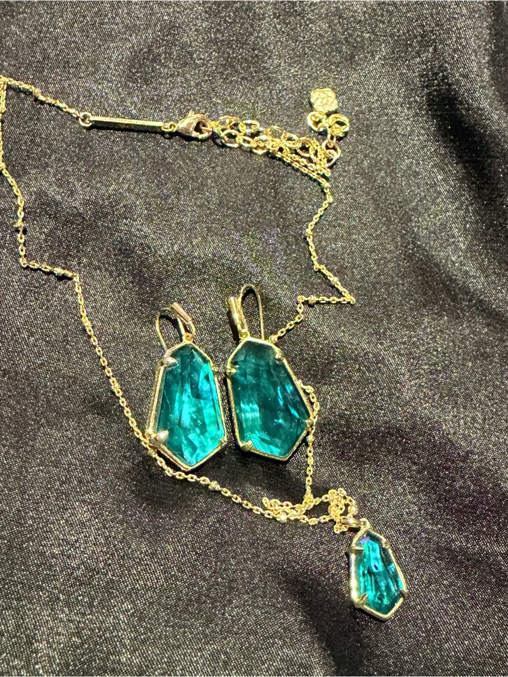 Kendra Scott Alexandria Collection in Teal Green Illusion